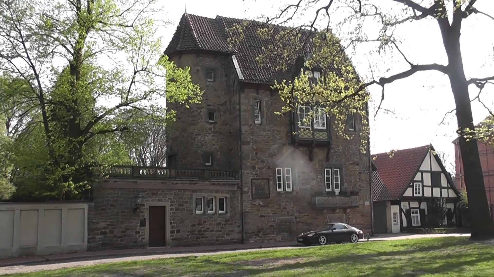 Hollesche Haus / Röbingsturm