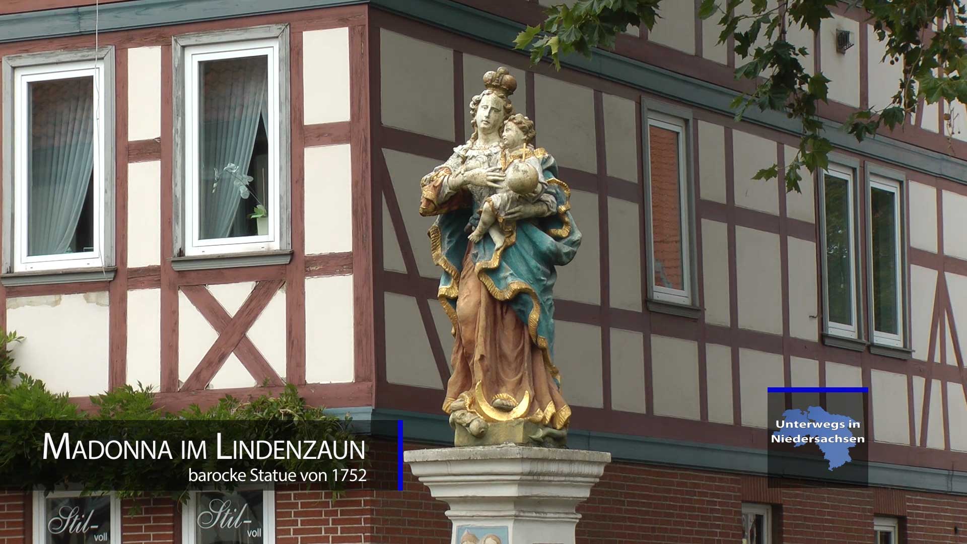 Madonna im Lindenzaun